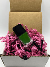 Load image into Gallery viewer, Castleton