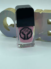 Load image into Gallery viewer, Creamy soft pink regular polish swatch